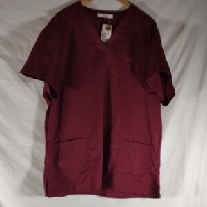 NWT Burgundy Scrubs/Nurse/Dr. Top - V-Neck Size XL